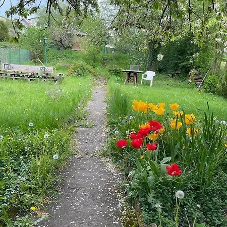 Gaestehaus Privatunterkunft