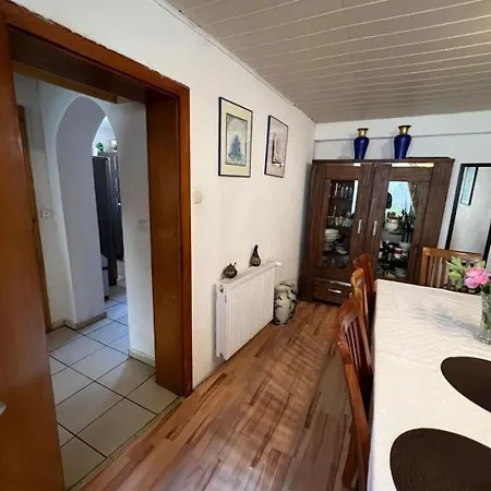 Ubytování v soukromí Gaestehaus Linden (Hessen)